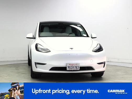 White 2022 Tesla Model Y Performance