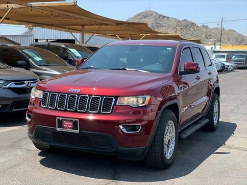 2022 Jeep Grand Cherokee Laredo