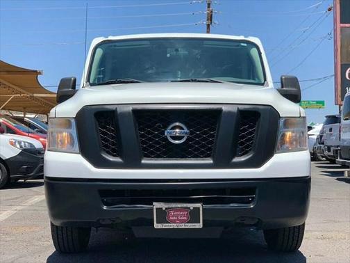 2013 Nissan NV Passenger NV3500 HD S V6