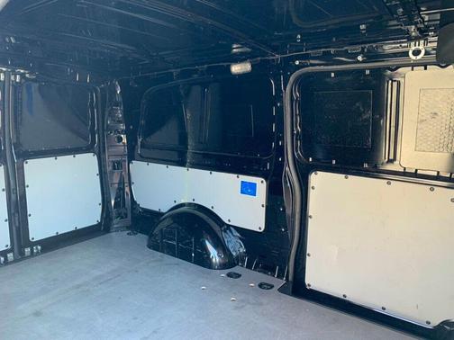 2022 Mercedes-Benz Metris Base