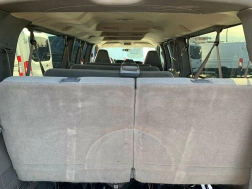 2009 Chevrolet Express 3500 Base