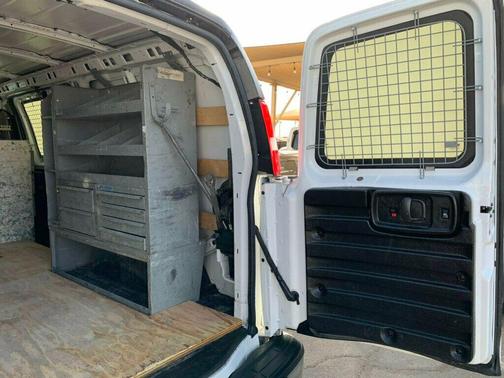 Summit White 2022 GMC Savana 2500 Work Van