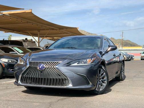 2022 Lexus ES 350 Base