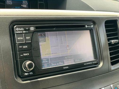 2014 Toyota Sienna XLE