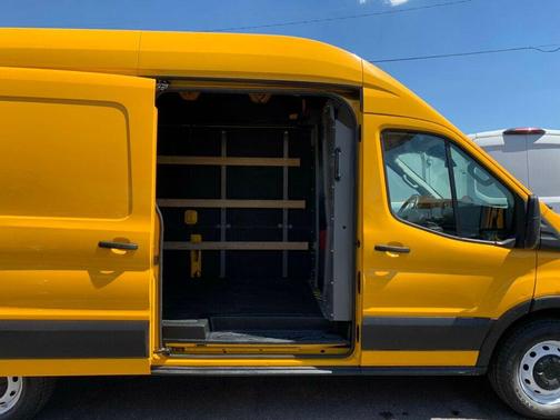 2021 Ford Transit-250 Base