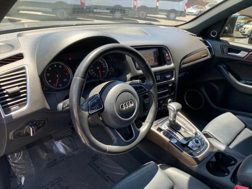 2016 Audi Q5 2.0T Premium Plus