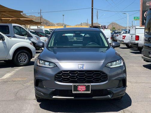 Modern Steel Metallic 2024 Honda HR-V LX