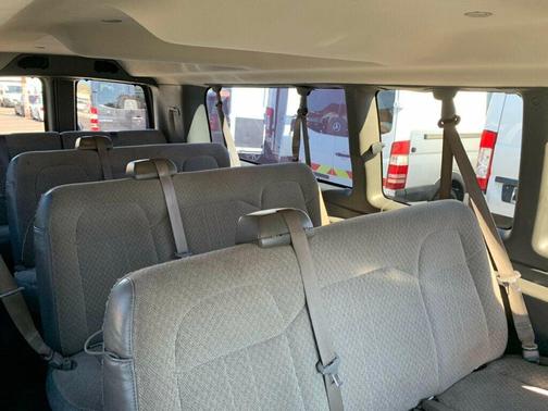 2019 Chevrolet Express 3500 LT