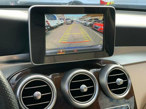 2019 Mercedes-Benz GLC 300 Base