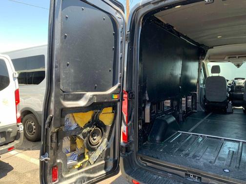 2017 Ford Transit-250 Base