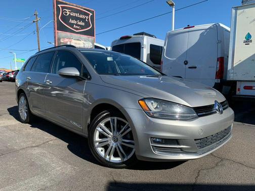 2015 Volkswagen Golf SportWagen TDI SE 4-Door
