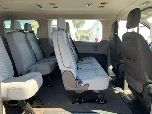 2017 Ford Transit-350 XLT