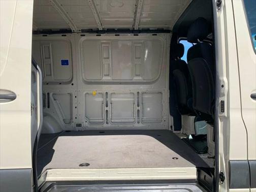 2022 Mercedes-Benz Sprinter 1500 Standard Roof I4