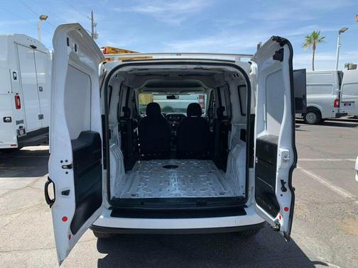 Bright White 2022 RAM ProMaster City Tradesman