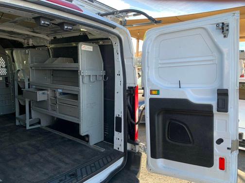 2018 Ford Transit-150 Base