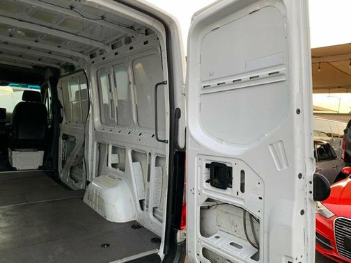 2022 Mercedes-Benz Sprinter 2500 Standard Roof