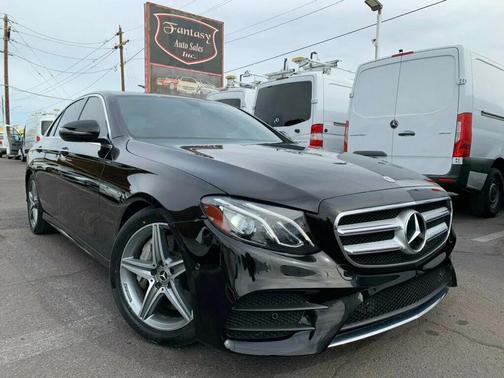 2018 Mercedes-Benz E-Class E 300 RWD Sedan AMG pkg Low Miles