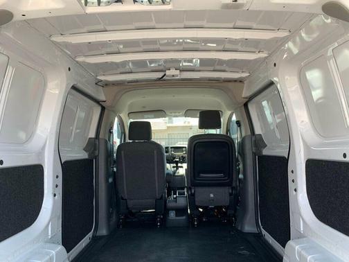Designer White 2018 Chevrolet City Express 1LS