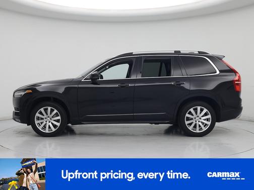 2016 Volvo XC90 T6 Momentum