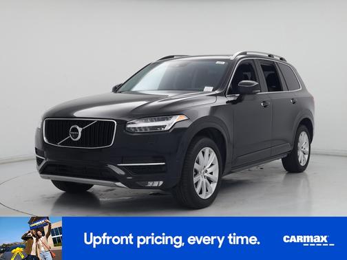 2016 Volvo XC90 T6 Momentum