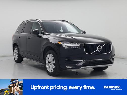 2016 Volvo XC90 T6 Momentum