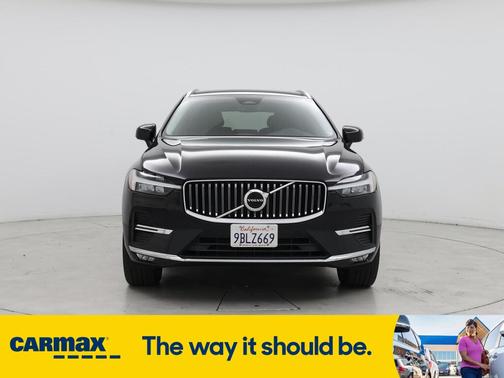 2022 Volvo XC60 B5 Inscription