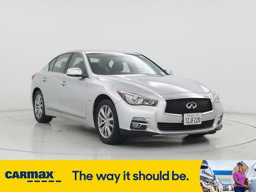 2017 INFINITI Q50