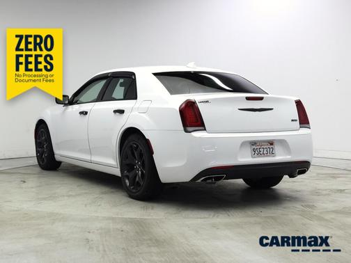 White 2022 Chrysler 300 Touring