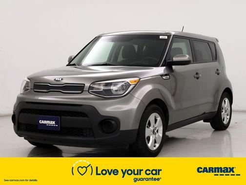 Photo 3 of 19 of 2019 Kia Soul Base