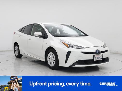 2019 Toyota Prius LE