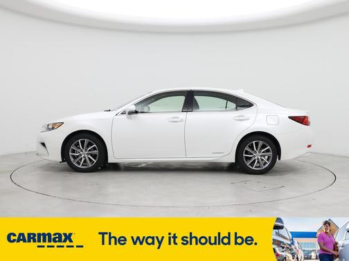 2018 Lexus ES 300h