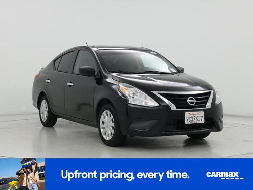 2019 Nissan Versa SV