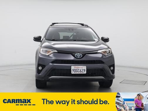 2017 Toyota RAV4 Hybrid SE