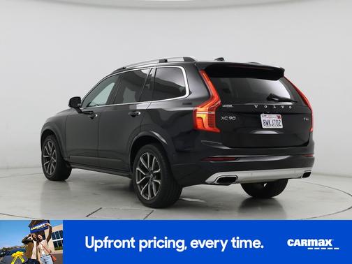 2017 Volvo XC90 T6 Momentum
