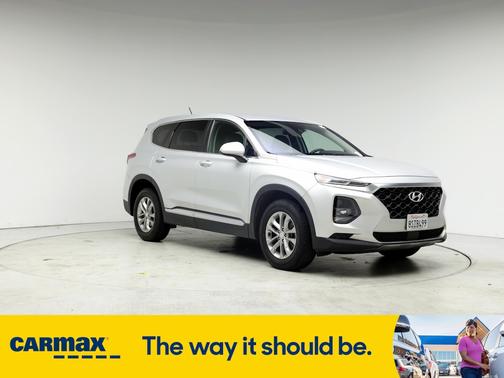 2019 Hyundai SANTA FE SE