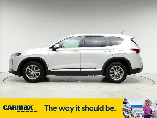 2019 Hyundai SANTA FE SE