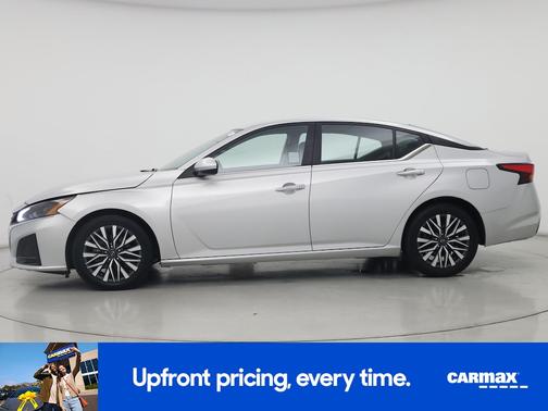 2023 Nissan Altima SV