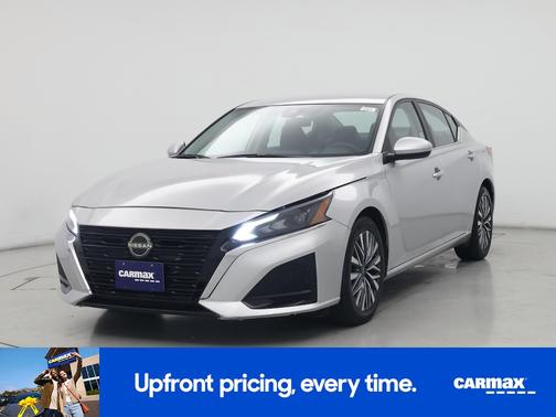 2023 Nissan Altima SV