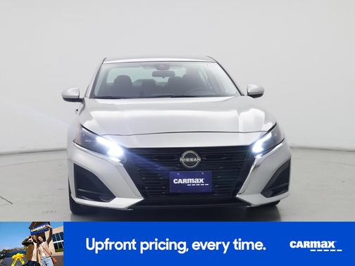 2023 Nissan Altima SV