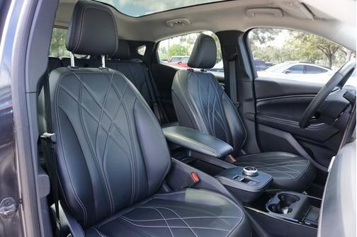 2021 Ford Mustang Mach-E CALIFORNIA ROUTE 1