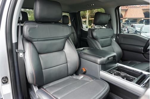 2023 Ford F-350 LARIAT SUPER DUTY