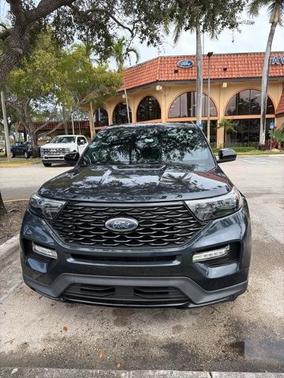 2023 Ford Explorer ST-LINE