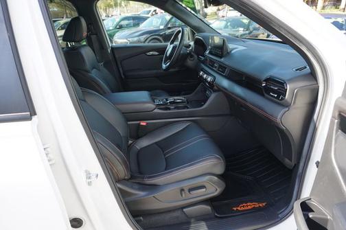 Platinum White Pearl 2025 Honda Pilot TRAILSPORT