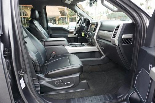 2017 Ford F-350 LARIAT SUPER DUTY