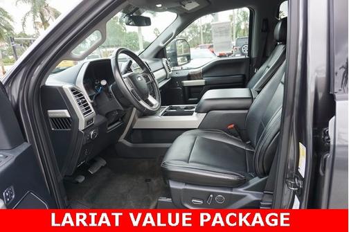 2017 Ford F-350 LARIAT SUPER DUTY