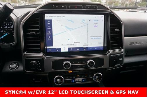 2022 Ford F-350 PLATINUM