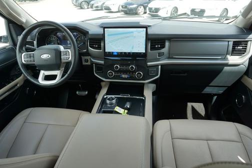 2023 Ford Expedition XLT