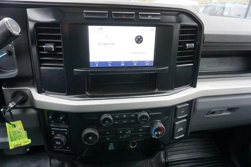 OXFORD WHITE 2024 Ford F-250 XL