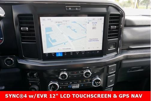 2025 Ford F-350 LARIAT SUPER DUTY