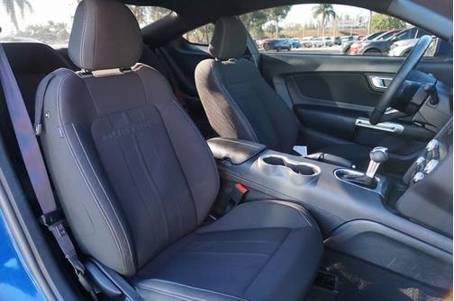 2022 Ford Mustang ECOBOOST